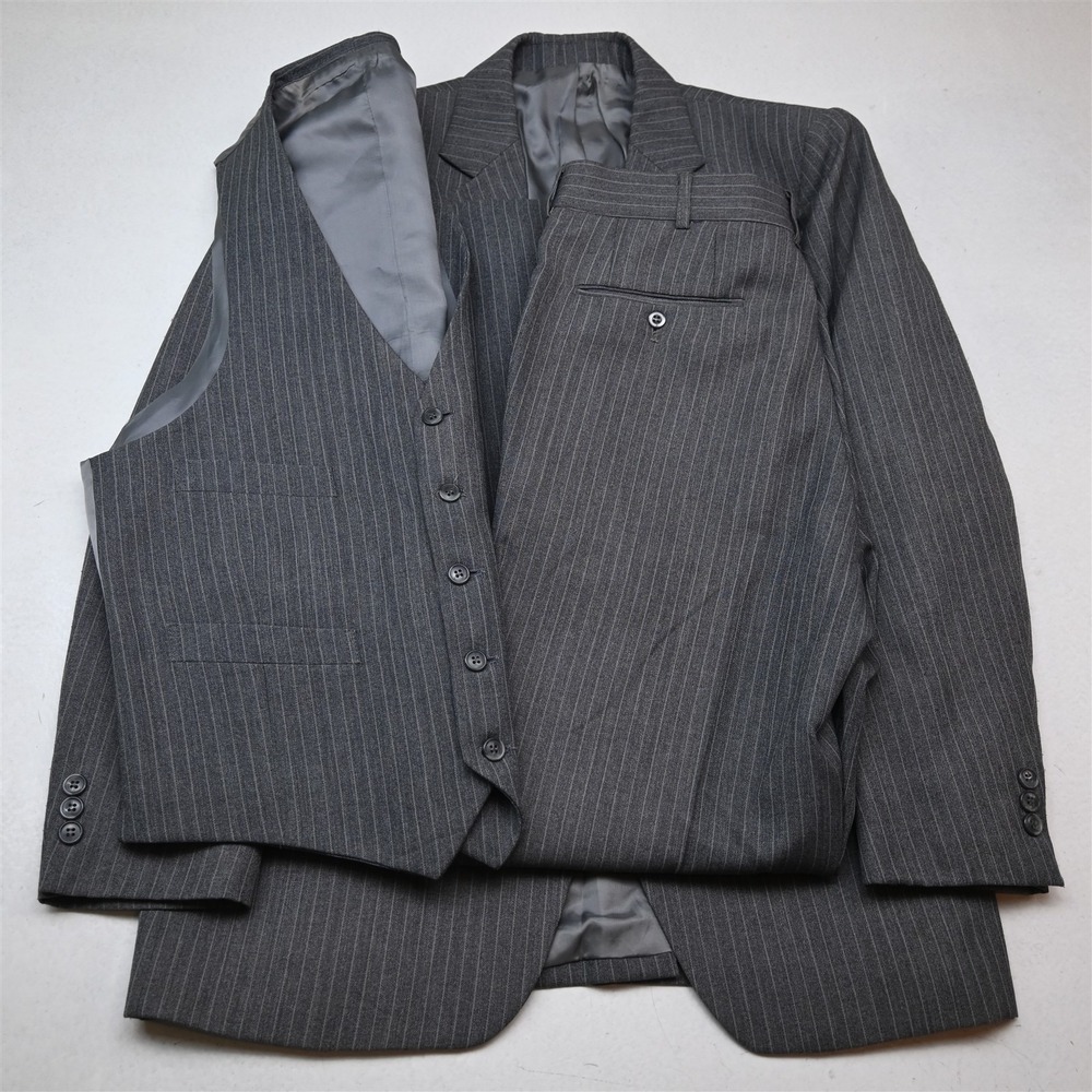 Vtg Mens 3 Piece 42R 32x34 Gray Striped Vest Bootcut Mens Jacket Pants Suit